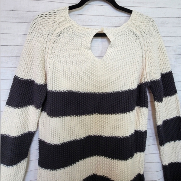 ROXY CHUNKY STRIPED SWEATER, SZ LARGE - Picture 9 of 13